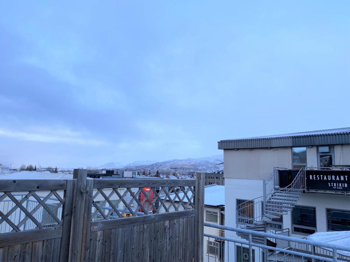 Penthouse On The Main Street, Town Center Apartment Akureyri Exterior foto