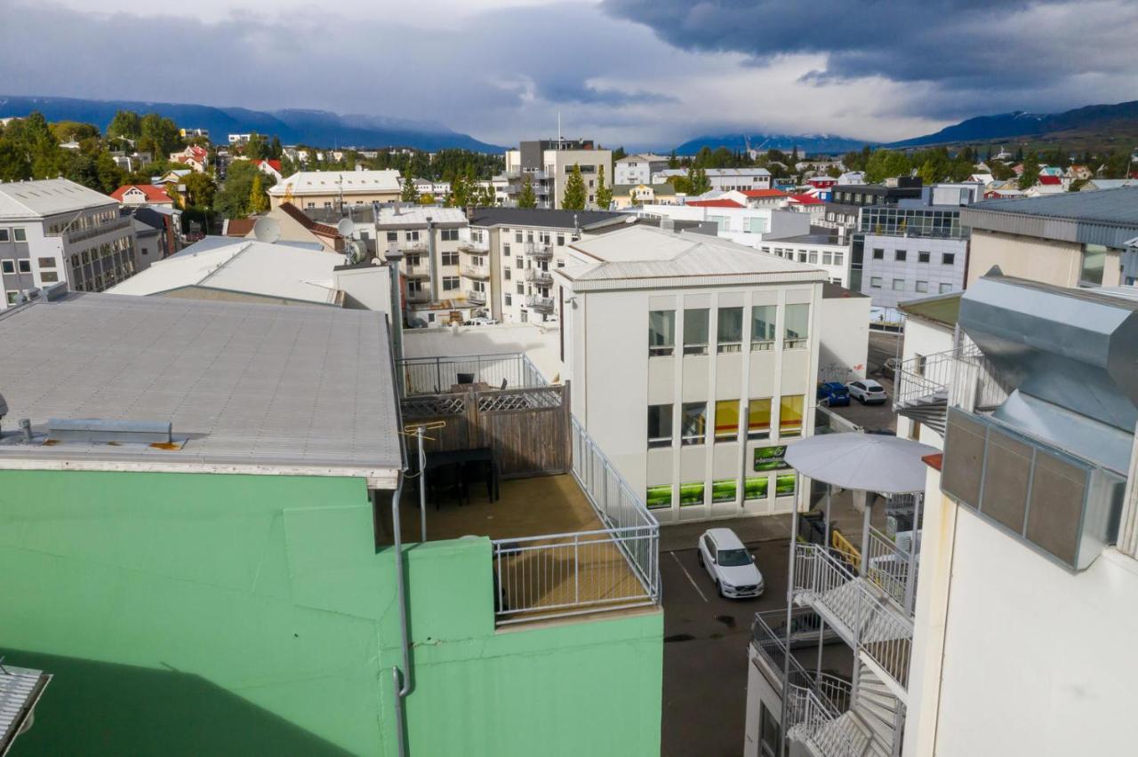 Penthouse On The Main Street, Town Center Apartment Akureyri Exterior foto