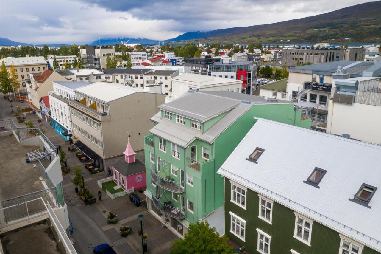 Penthouse On The Main Street, Town Center Apartment Akureyri Exterior foto